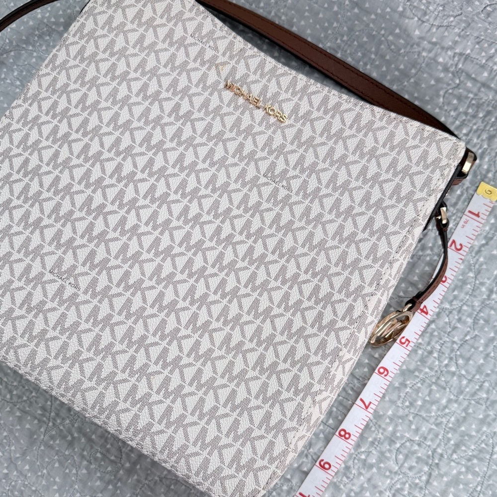 Michael Kors Monogram Crossbody - Picture 4 of 7